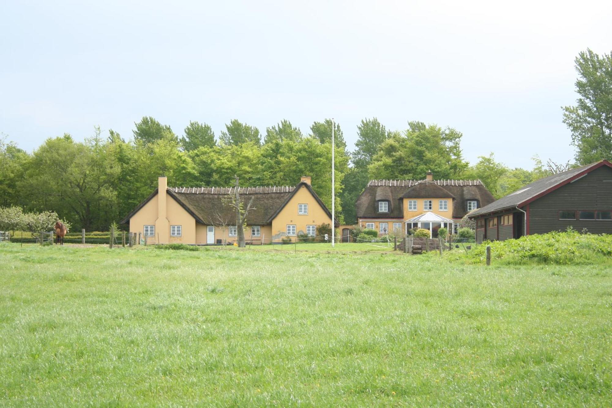 Grastenhus Guesthouse Thurø By Exterior foto